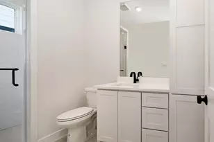34 Honeycomb Rdg Pl, The Woodlands, TX 77380 - Photo 17