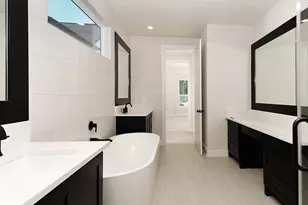 34 Honeycomb Rdg Pl, The Woodlands, TX 77380 - Photo 25