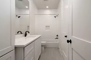 34 Honeycomb Rdg Pl, The Woodlands, TX 77380 - Photo 15