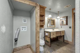 403 Spring Woods Dr, Spring, TX 77386 - Photo 19