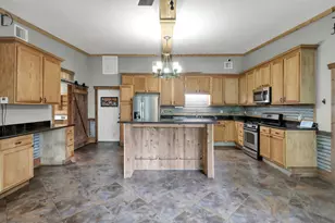 403 Spring Woods Dr, Spring, TX 77386 - Photo 11