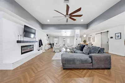 6131 Dumfries Drive, Houston, TX 77096 - Photo 5
