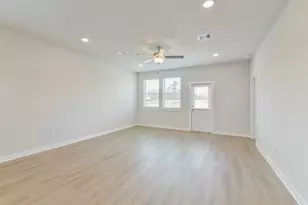 10942 Independence Rd, Cleveland, TX 77328 - Photo 17