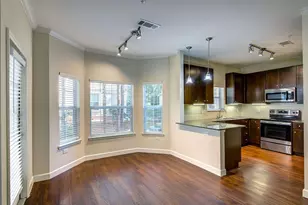 2951 N Loop 336 W, Conroe, TX 77304 - Photo 7