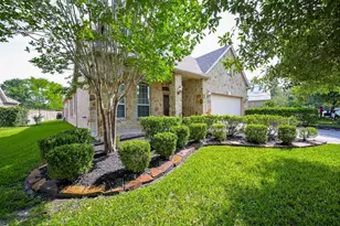 107 N Bacopa Dr, Spring, TX 77389 - Photo 3