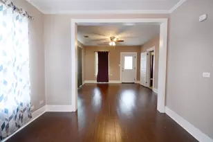 407 N Chappell Hill St, Brenham, TX 77833 - Photo 7