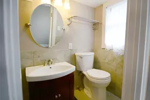 407 N Chappell Hill St, Brenham, TX 77833 - Photo 15