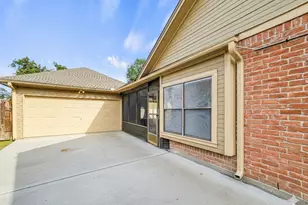 11614 Taos Ln, Houston, TX 77070 - Photo 15