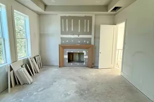 1002 E 6th 1/2 St, Houston, TX 77009 - Photo 15