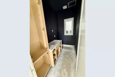 1002 E 6th 1/2 Street, Houston, TX 77009 - Photo 13