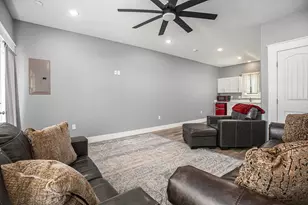 811 Church St, Galveston, TX 77550 - Photo 23