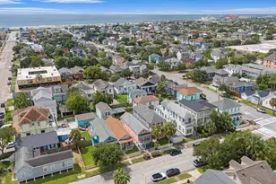 811 Church St, Galveston, TX 77550 - Photo 33