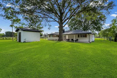 546 County Road 882, Buna, TX 77612 - Photo 7