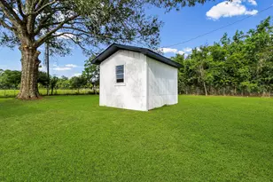 546 Co Rd 882, Buna, TX 77612 - Photo 9