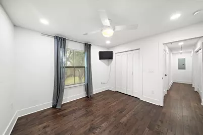12526 Stafford Springs Drive, Houston, TX 77077 - Photo 29