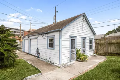4309 Ursuline Street, Galveston, TX 77550 - Photo 33