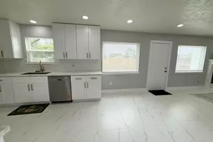 3419 Southdown Dr, Pearland, TX 77584 - Photo 21
