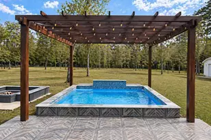 10203 Camden Cir, Magnolia, TX 77354 - Photo 37