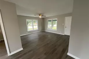 302 S 5th St, La Porte, TX 77571 - Photo 25