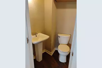 6759 Highway 105 - 4th Floor, Navasota, TX 77868 - Photo 11