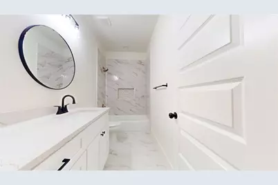 111 S Carroll Street, La Porte, TX 77571 - Photo 19