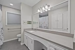 1712 Tara Cir, Texas City, TX 77591 - Photo 23