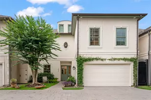 1235 Wynden Oaks Garden Dr, Houston, TX 77056 - Photo 1