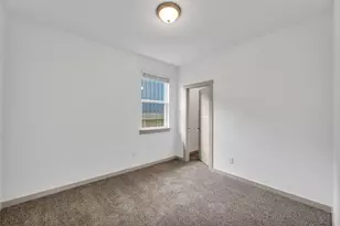 2830 Chancery Summit Ct, Houston, TX 77047 - Photo 11