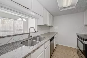 3963 Tanglewilde St, Houston, TX 77063 - Photo 11