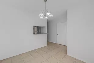 3963 Tanglewilde St, Houston, TX 77063 - Photo 15