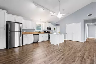 140 Meadowview Drive, Trinity, TX 75862 - Photo 7