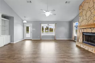 140 Meadowview Dr, Trinity, TX 75862 - Photo 9