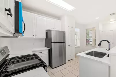 8710 Thistlemoor Lane, Houston, TX 77044 - Photo 15