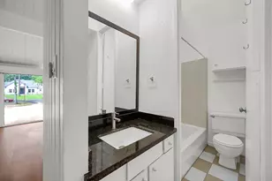 18 Lakeway St, Panorama Village, TX 77304 - Photo 13