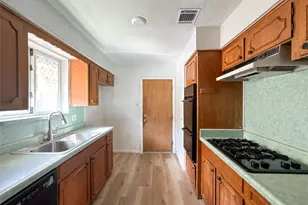 5122 Sandydale Ln, Houston, TX 77039 - Photo 7