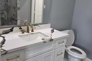 2 Mace St, Conroe, TX 77303 - Photo 19