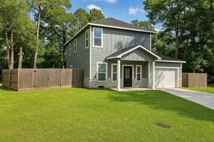 2 Mace St, Conroe, TX 77303 - Photo 1