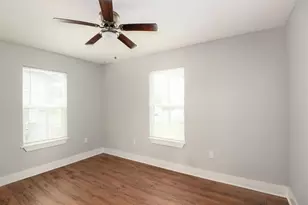 7815 Jester St, Houston, TX 77051 - Photo 13