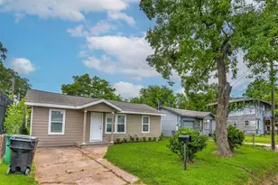 7815 Jester St, Houston, TX 77051 - Photo 3