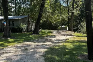 976 Pr 7830, Broaddus, TX 75929 - Photo 11