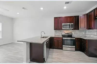 16884 Kempwood, Montgomery, TX 77316 - Photo 9