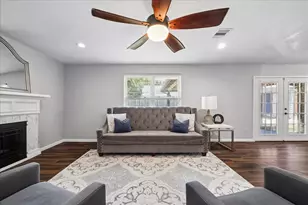 2509 Julie St, Pearland, TX 77581 - Photo 5