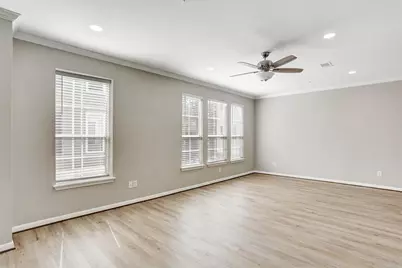 3001 Murworth Drive #404, Houston, TX 77025 - Photo 11