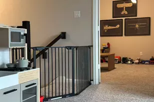 8409 Soaring Sky Ln, Houston, TX 77063 - Photo 13