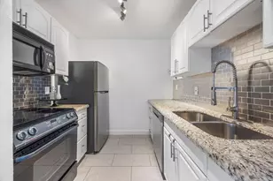 5711 Sugar Hill Dr, Houston, TX 77057 - Photo 11