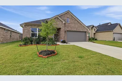 3227 Falling Brook Drive, Baytown, TX 77521 - Photo 3