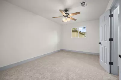 4903 Mayflower Street, Houston, TX 77033 - Photo 25