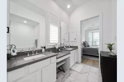 30614 Hawthorn Glen Court, Fulshear, TX 77441 - Photo 27