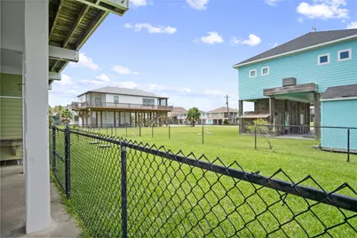 956 Biscayne, Crystal Beach, TX 77650 - Photo 41