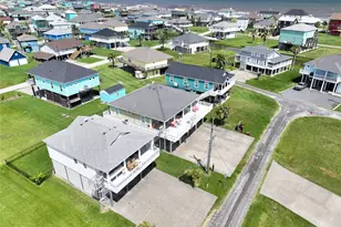 956 Biscayne, Crystal Beach, TX 77650 - Photo 45